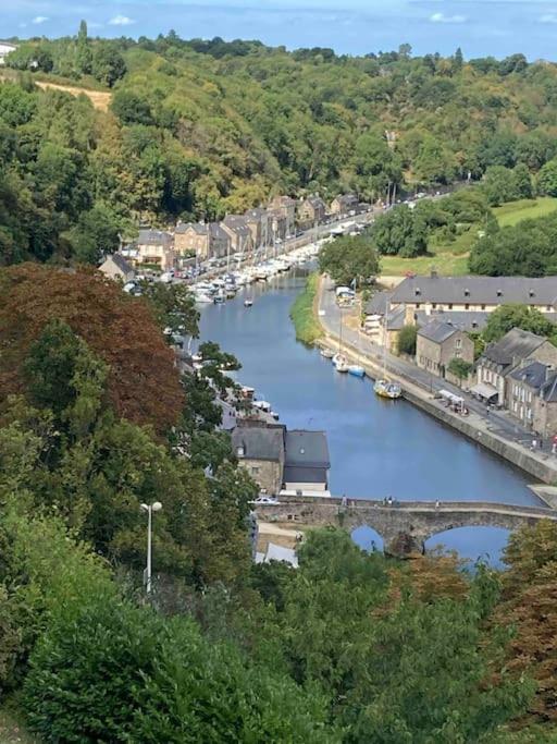 La Belle Consigne - Appartements Dinan Centre Gare Buitenkant foto